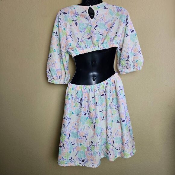 NWT ASOS Floral Cutout Dress - Picture 9 of 11